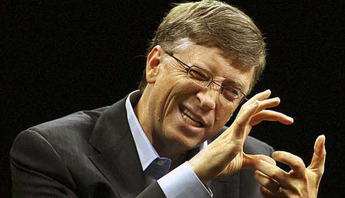 382178645_518873144a Bill Gates tejemanejeando sus cosas
