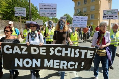 La mani de los contra gaz de schiste